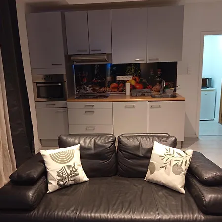 Badoumkassa & Mbanga * Welkenraedt