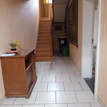 Badoumkassa & Mbanga דירה